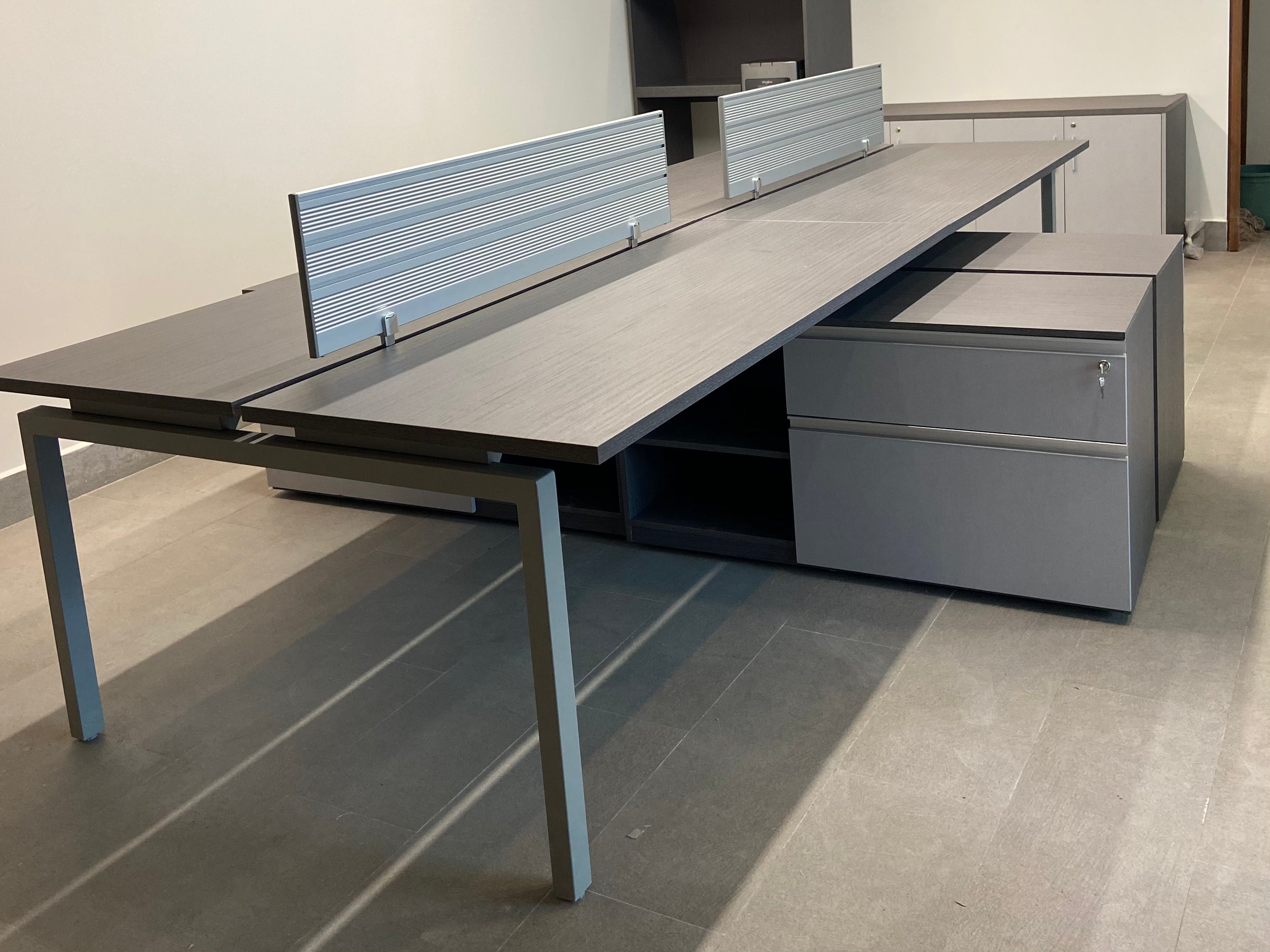 COWORK CREDENZAS