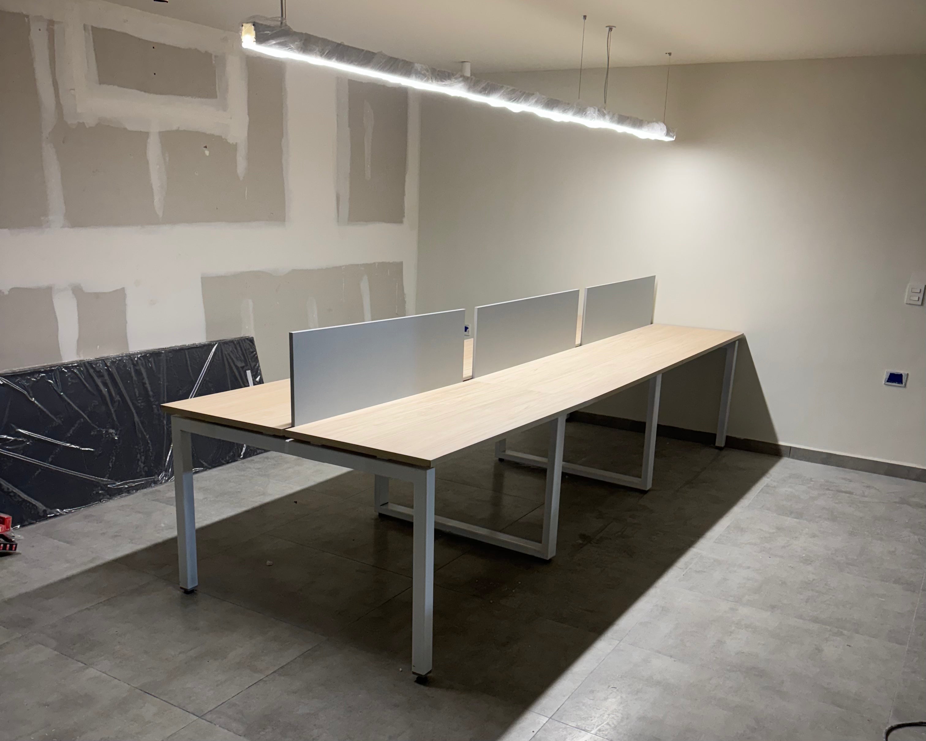 COWORK KREISEL 6 PERSONAS