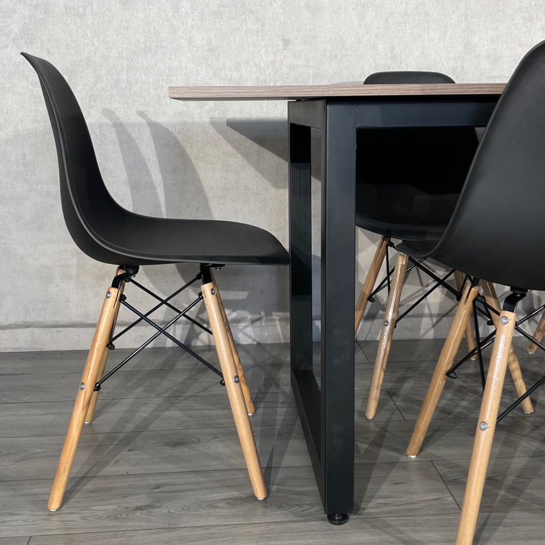 AC. COMEDOR + 6 SILLAS EAMES