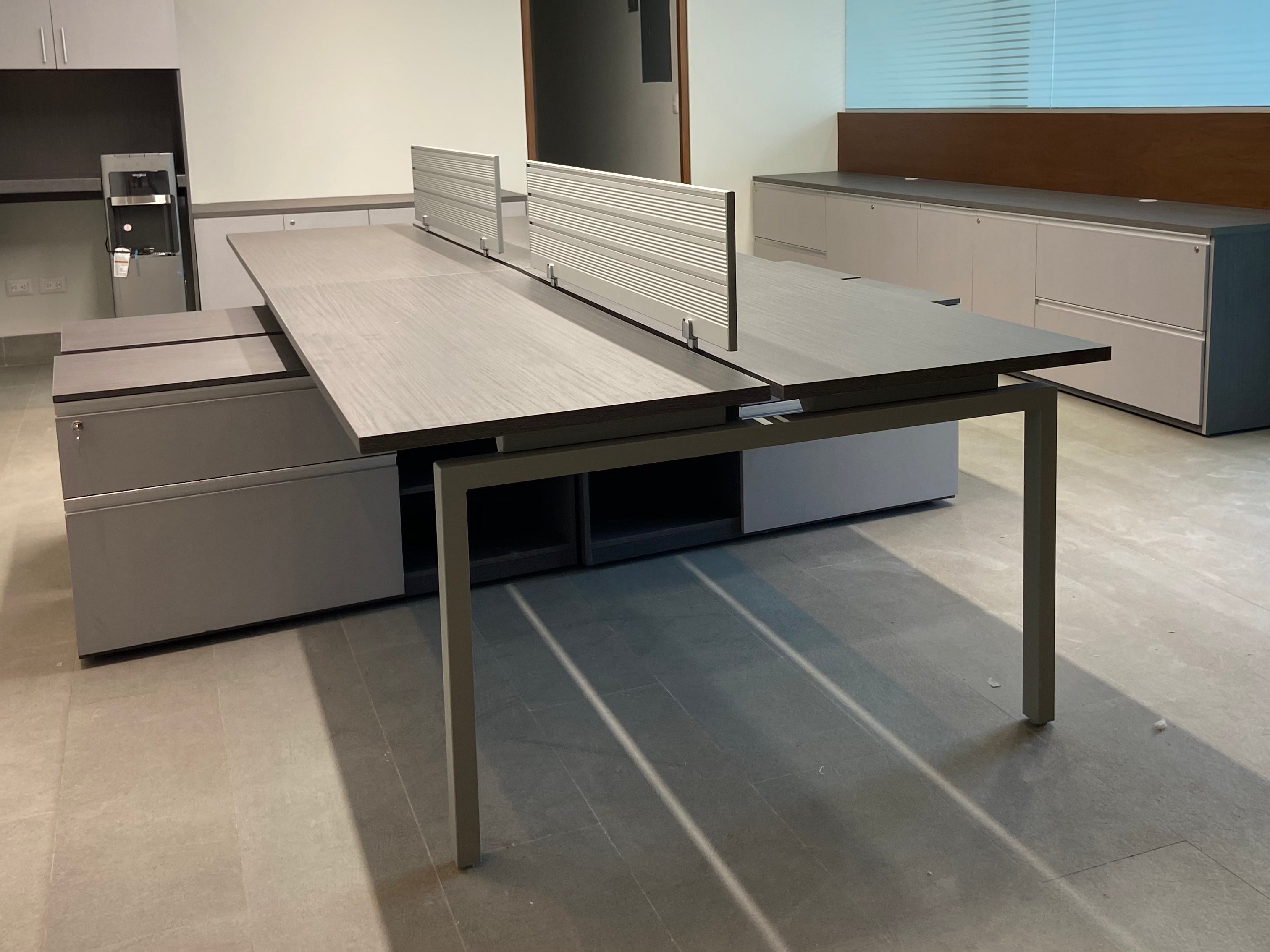 COWORK CREDENZAS